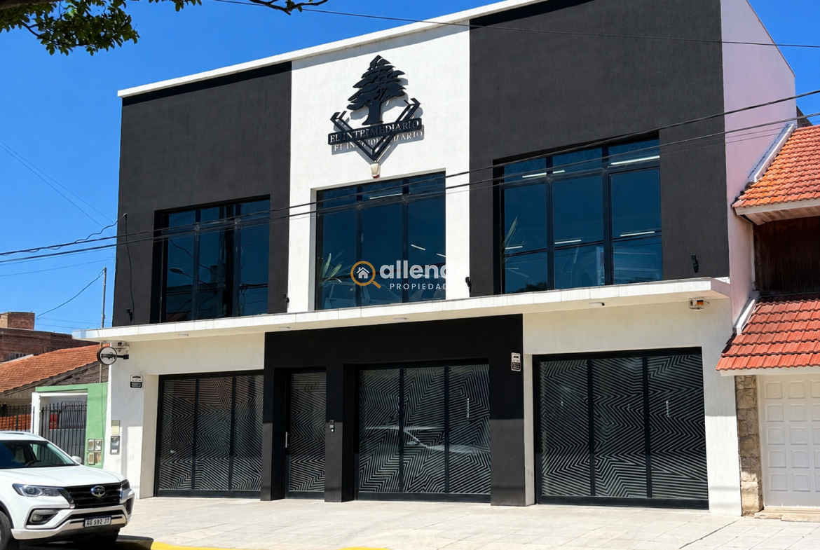 Frente del Local comercial en venta sobre calle Roca 3300- Barrio San José- Mar del Plata